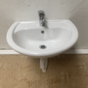 Ceramic Sink With Single Mixer Tap
