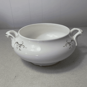 Royal Doulton Strasbourg H4958 Handled Tureen Dish
