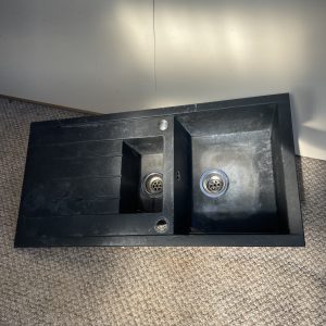 Black Kitchen Sink