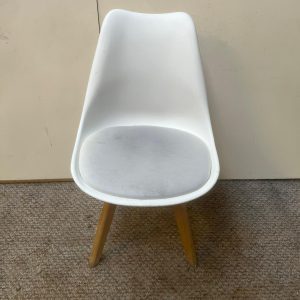 Single White Scandinavian Dining Chair