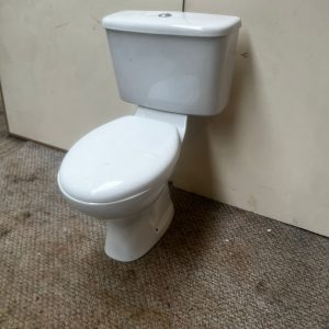 Single toilet unit